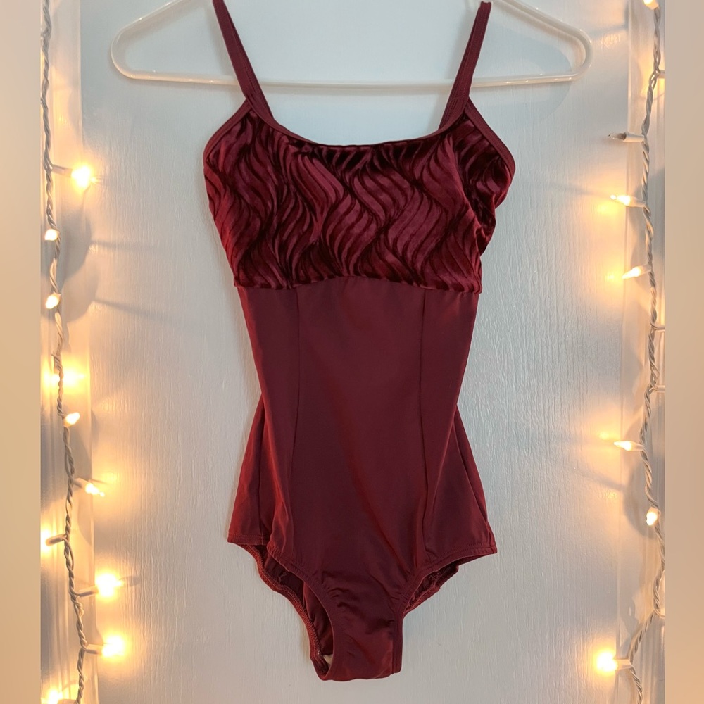 Body Wrappers Women's Velvet Camisole Leotard XS
